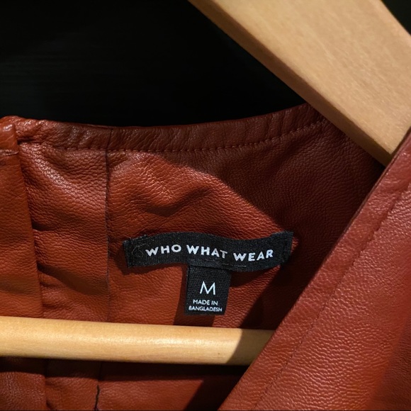 Who What Wear Faux Leather Top Size Medium - Picture 5 of 7